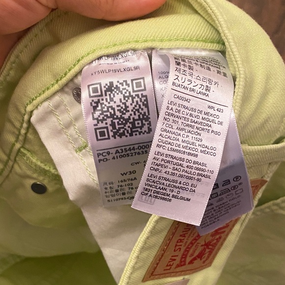 Levi's Light Green Denim Shorts - Picture 3 of 9